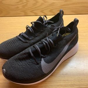 Nike Zoom Fly Flyknit